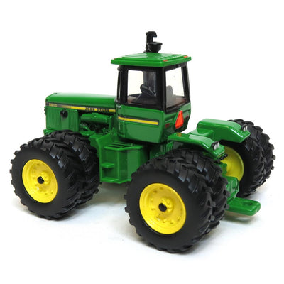1/64 John Deere 8650 4WD With Duals, 2016 National Farm Toy Show
