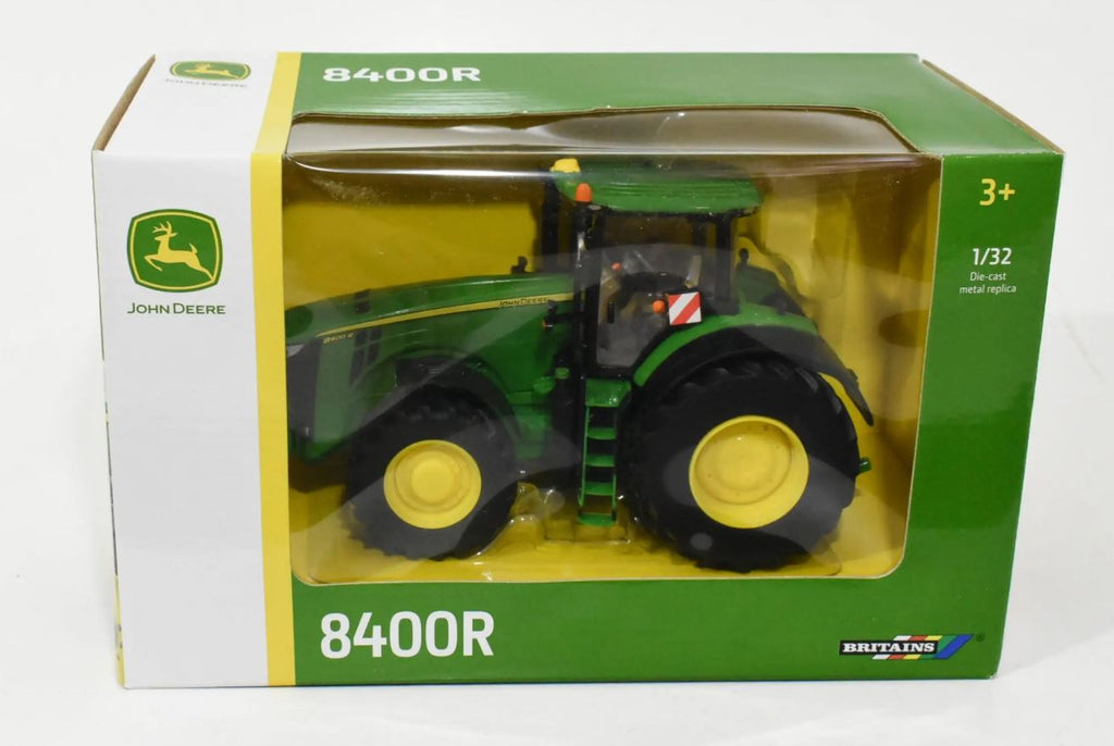 1/32 John Deere 8400R MFWD Tractor