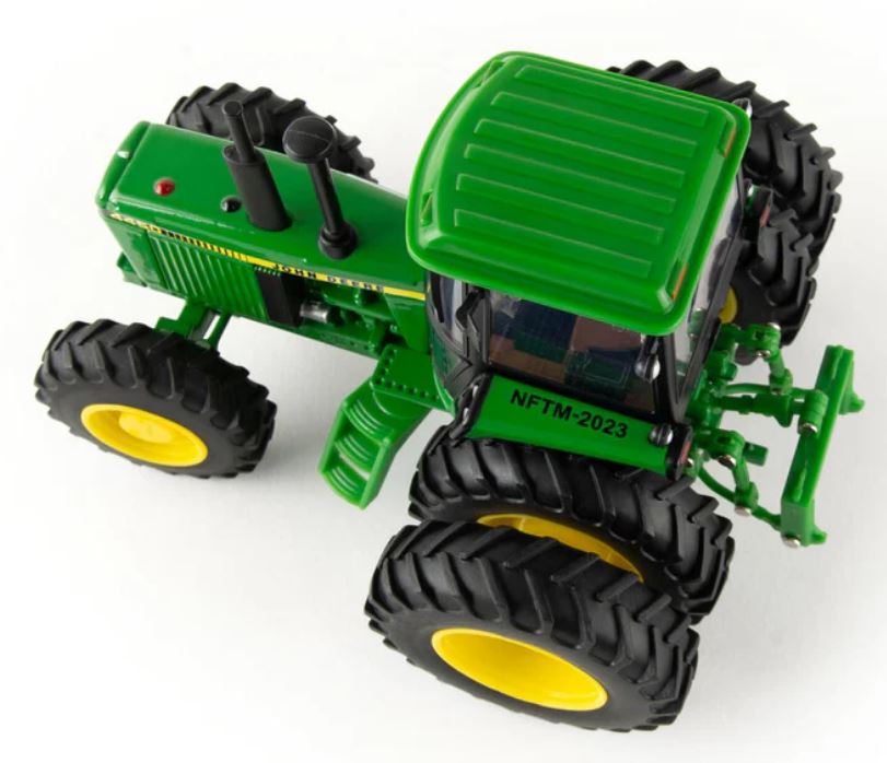 1/32 John Deere 4450 MFWD with Rear Duals, 2023 National Farm Toy Museum Select Series