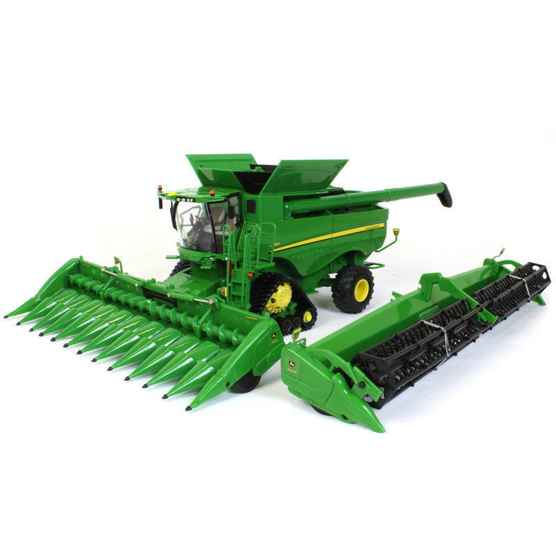 1/32 John Deere S780 Tracked Combine With Draper And Corn Heads, ERTL Prestige Collection