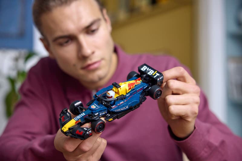 Oracle RedBull Racing RB20 Race Car