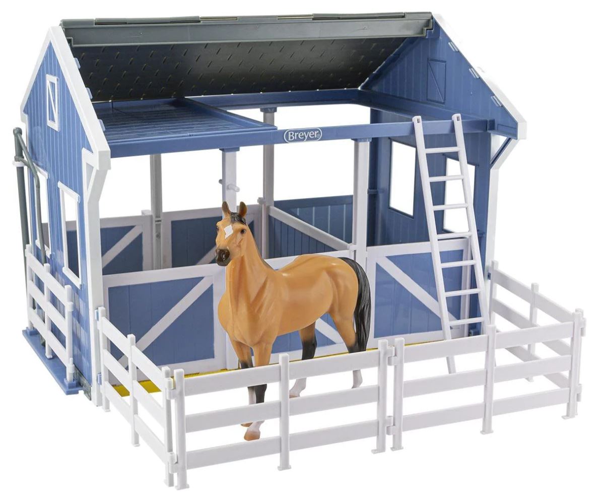 Deluxe Country Stable with Horse &
 Wash Stall
