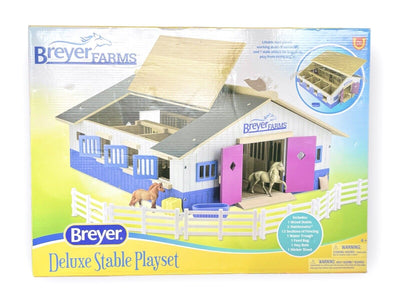 Breyer Farms Deluxe Stable Playset