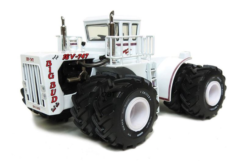 1/64 Big Bud 747 900 HP Tractor With Duals, Modern Field Version