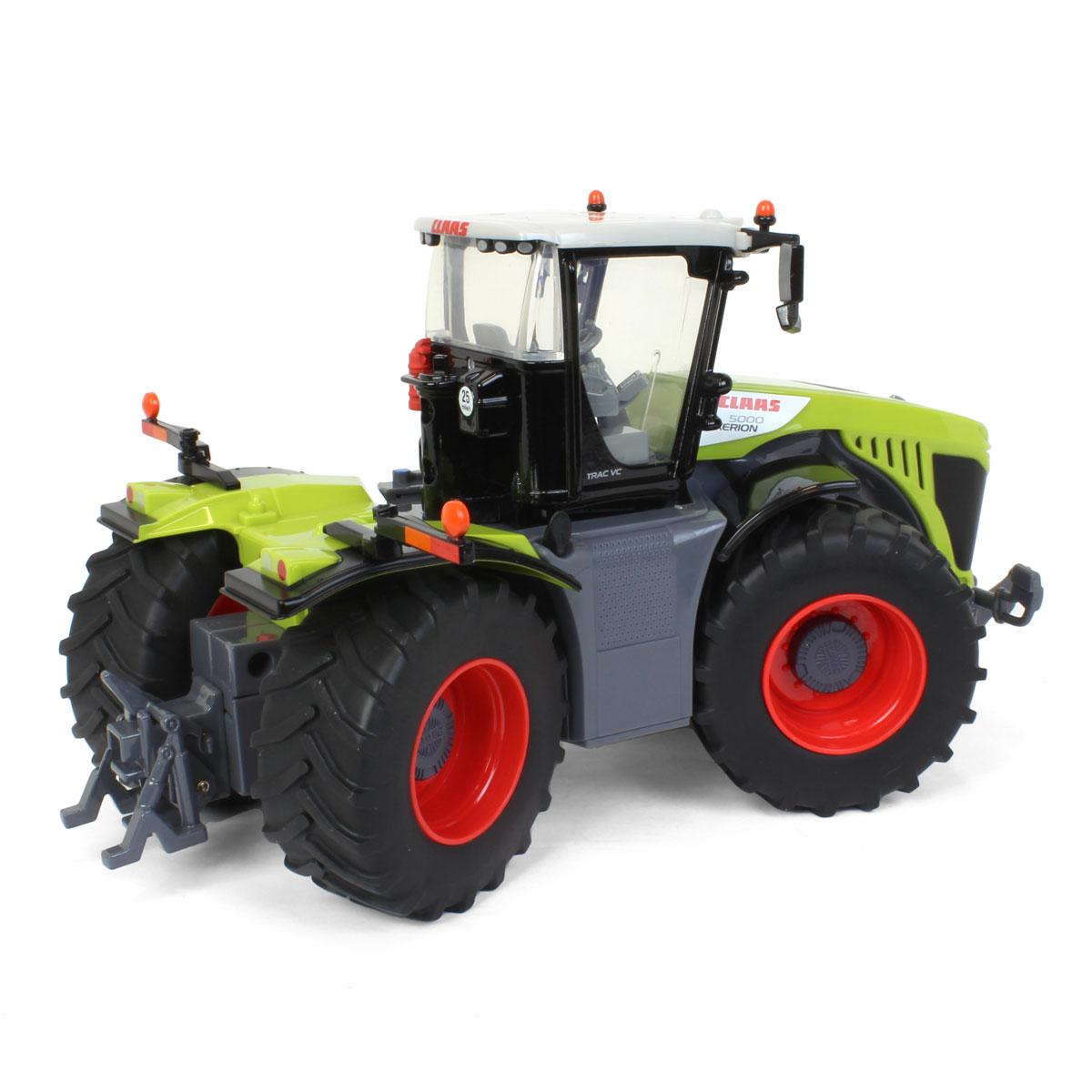 1/32 Claas Xerion 5000 Tractor