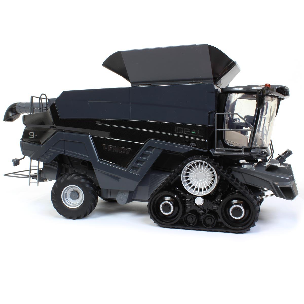 1/32 Fendt Ideal 9T Track Combine With Corn Header