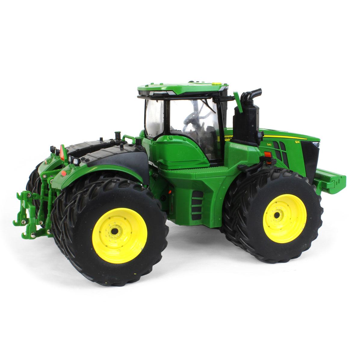 1/32 John Deere 9R 540 With Front & Rear Duals Prestige Collection