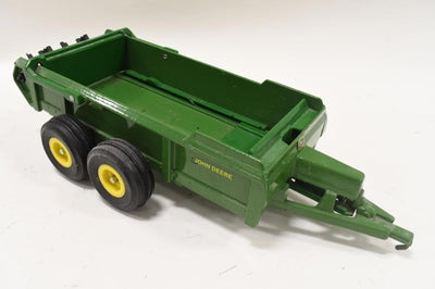 1/16 John Deere Hydra Spreader Implement