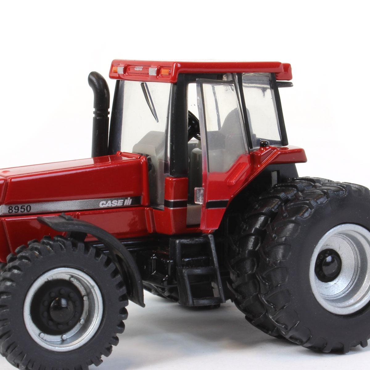 1/64 Case IH 8950 Magnum With Rear Duals