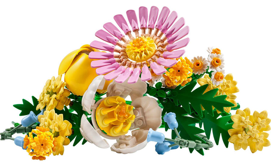 Botanicals Petite Sunny Bouquet